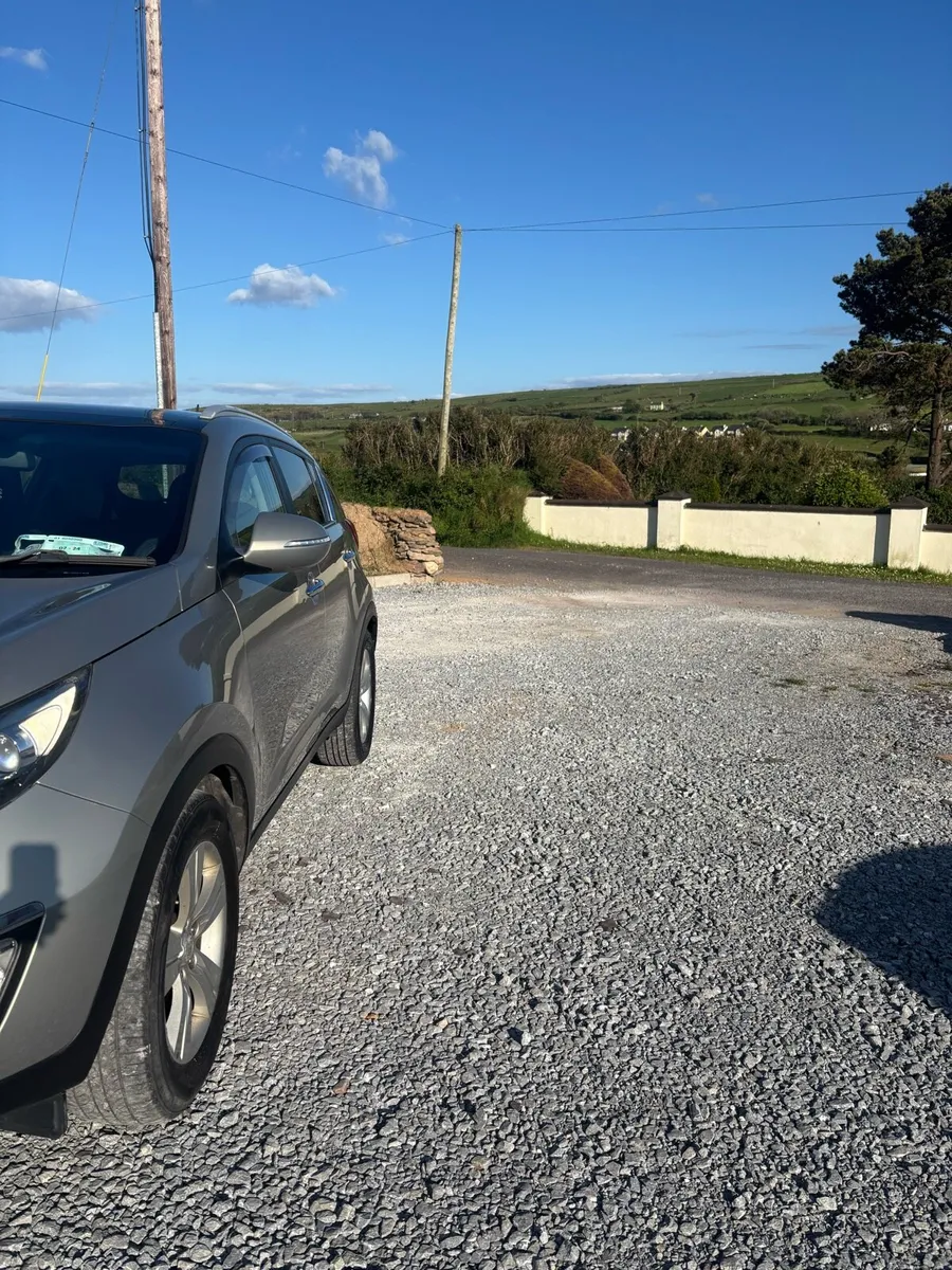 Kia sportage(low mileage) - Image 3