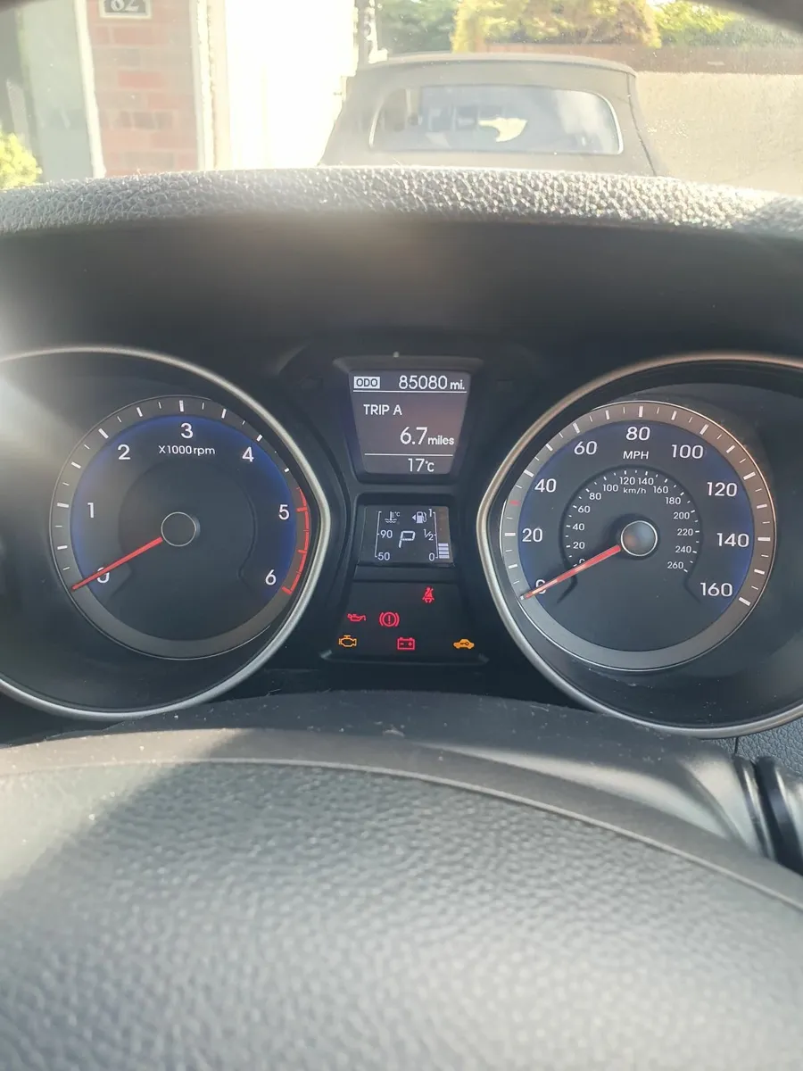 Hyundai i30 2014 automatic - Image 4