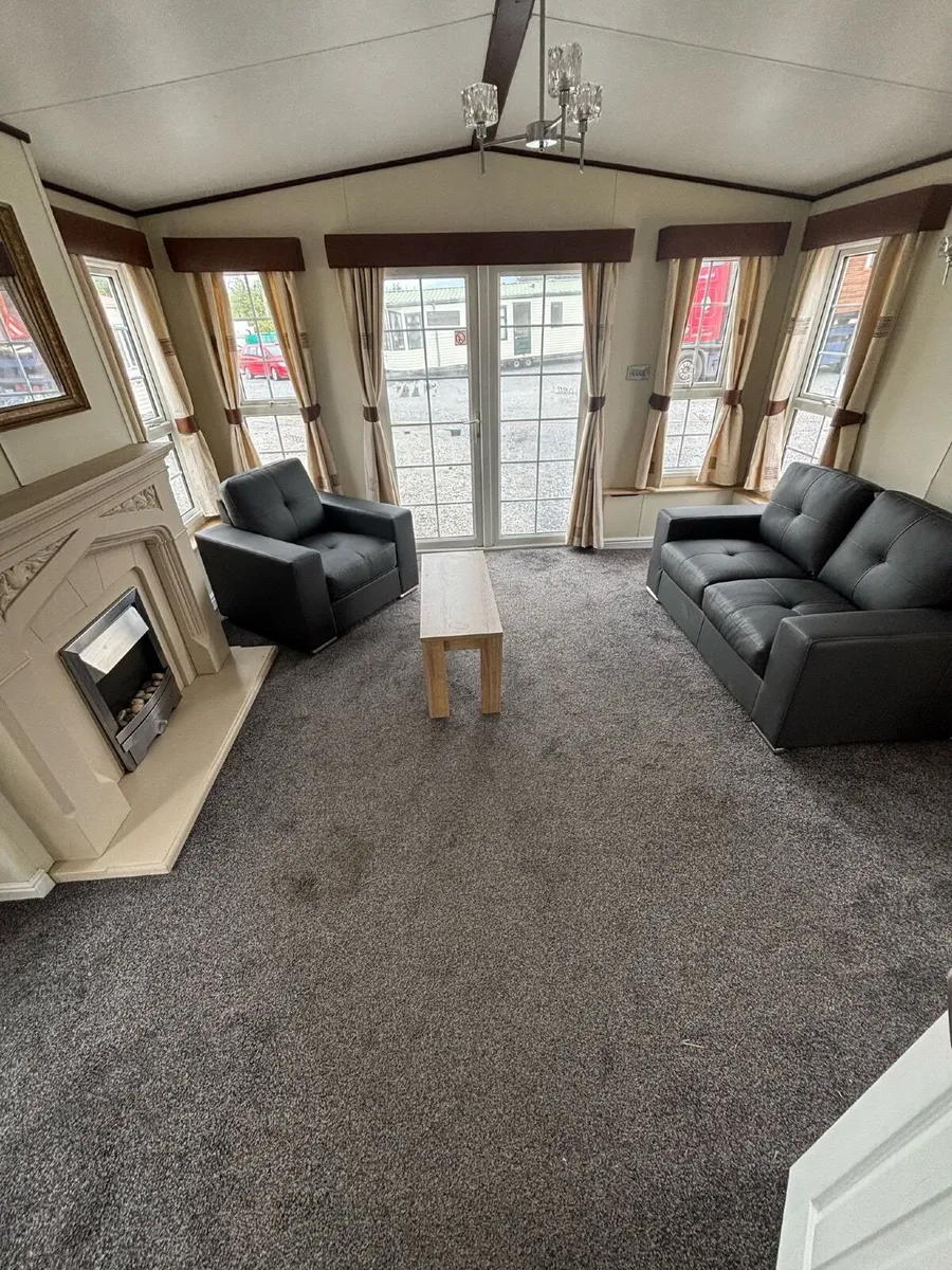 3 BED RESEDENTIAL SPEC LODGE 41X13 - Image 4