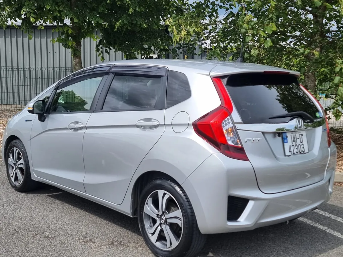 2014 HONDA FIT HYBRID AUTOMATIC NCT&TAX €6,990 - Image 4