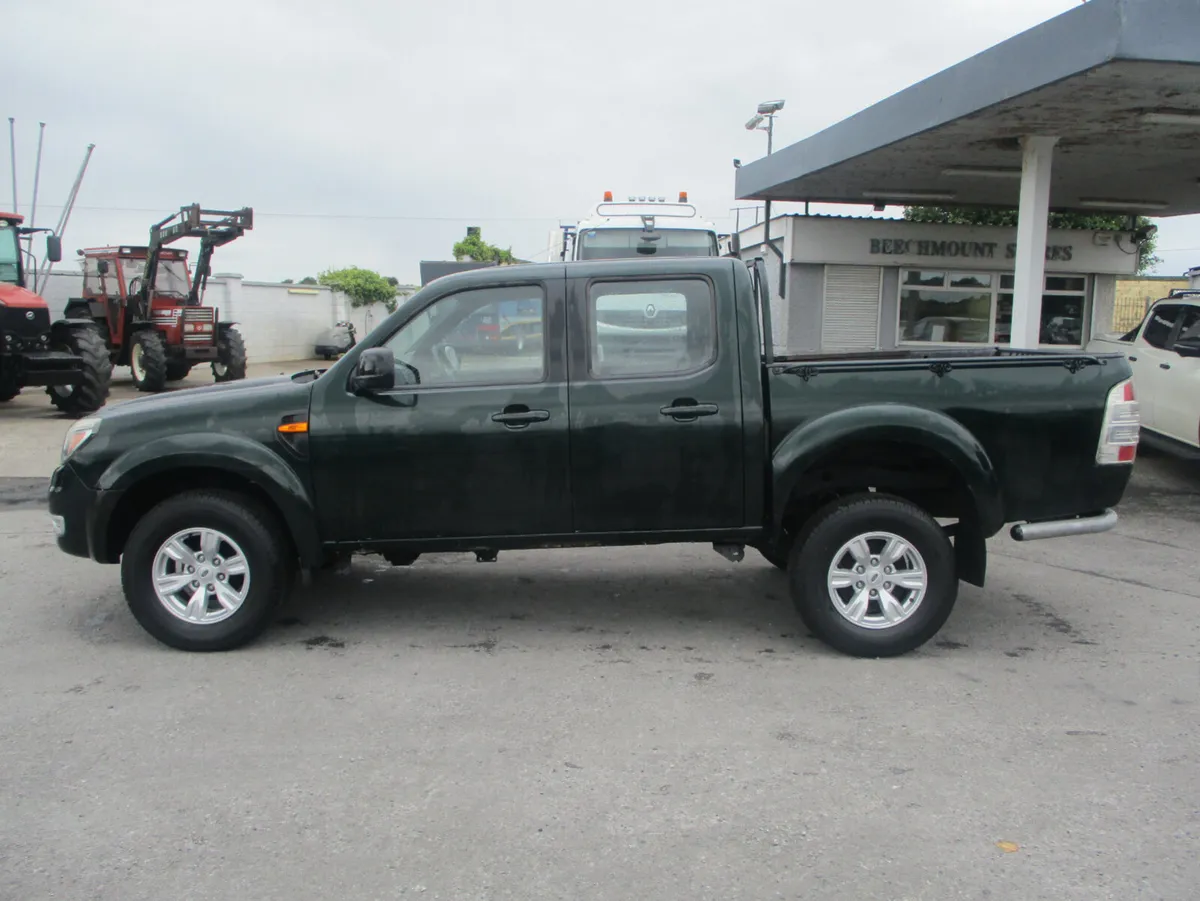 Ford Ranger 2.5 TDCI 4WD CREWCAB THUNDER - Image 4