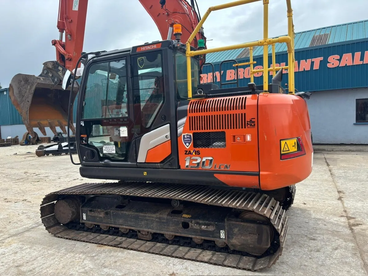 Hitachi ZX130LCN-7 - Image 1