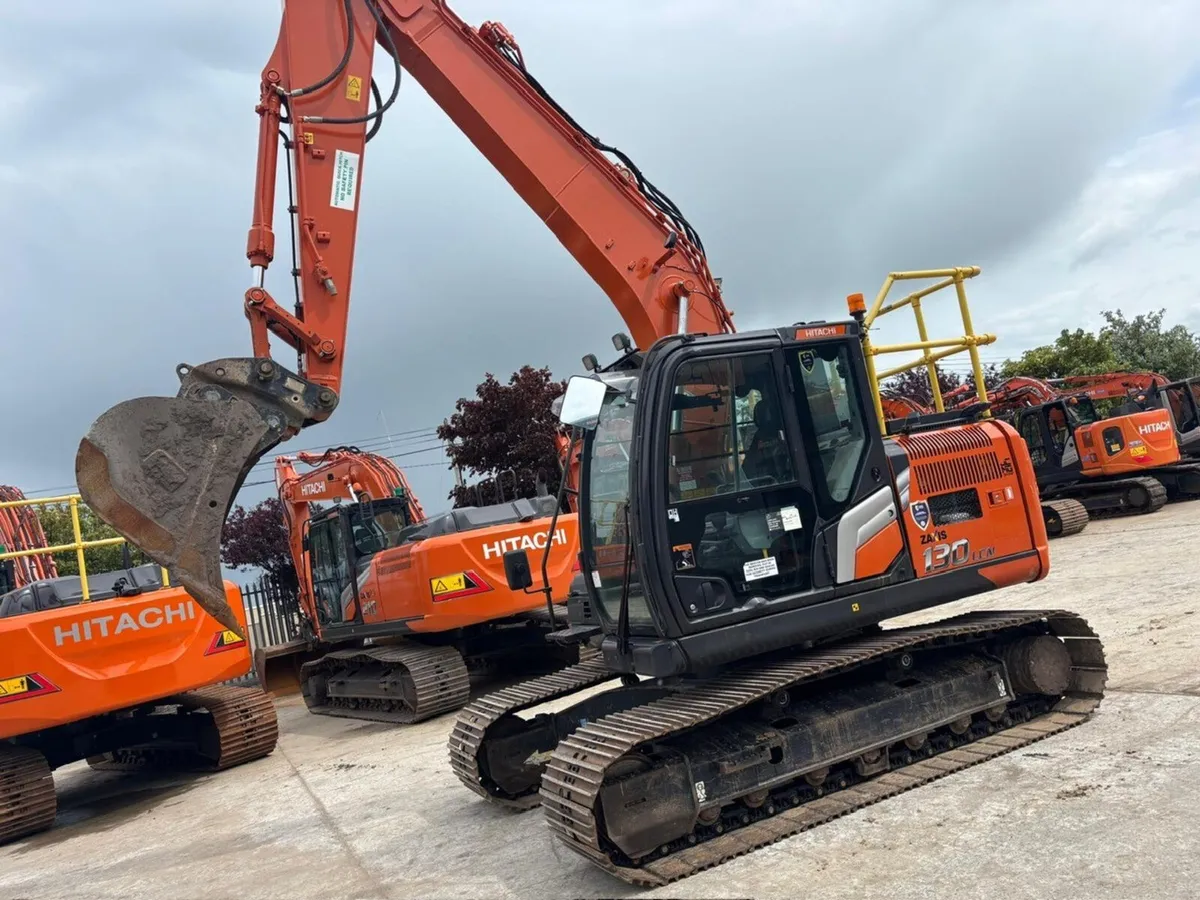 Hitachi ZX130LCN-7 - Image 3