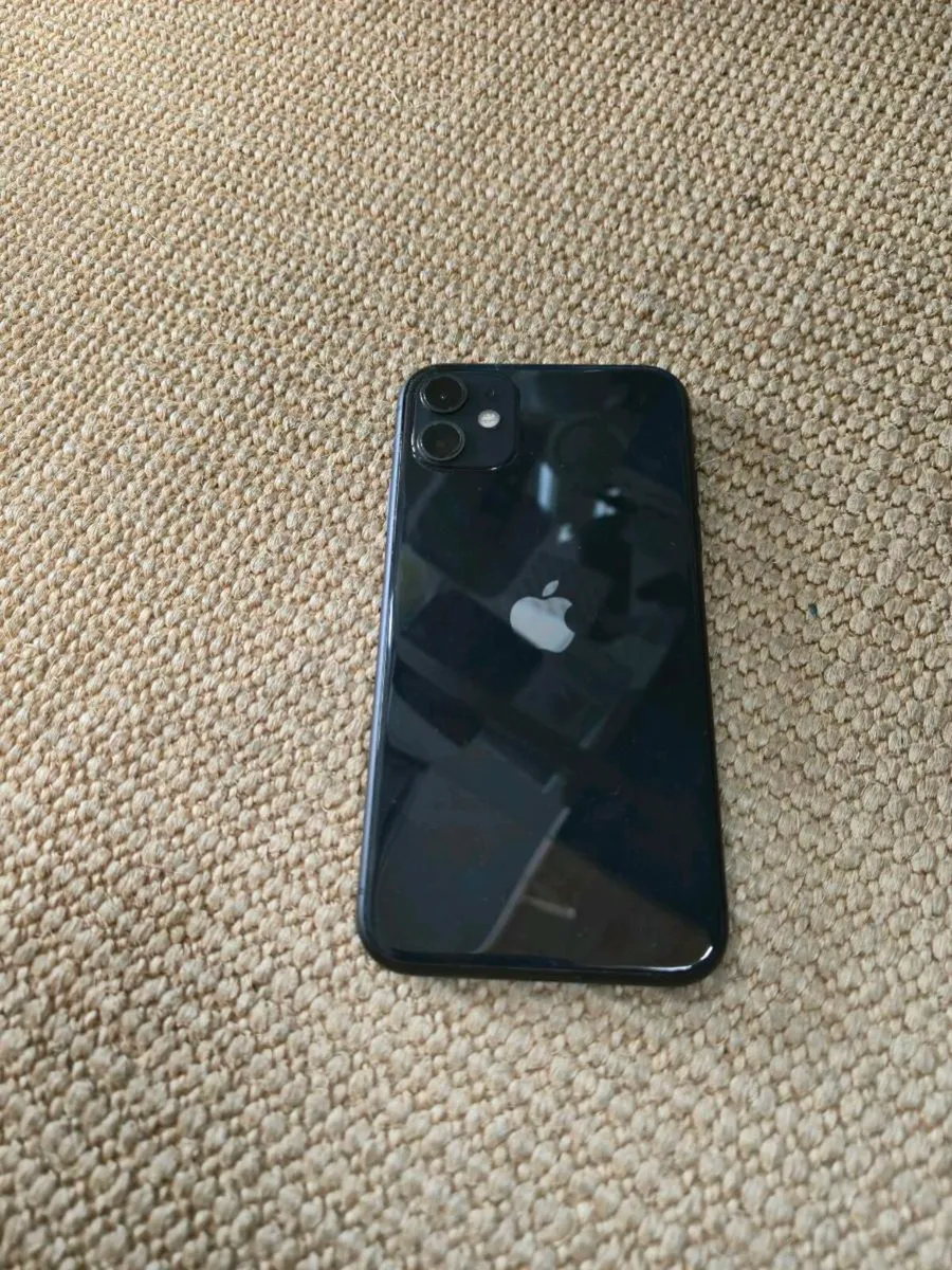 Apple i-Phone 13 128GB - Image 4