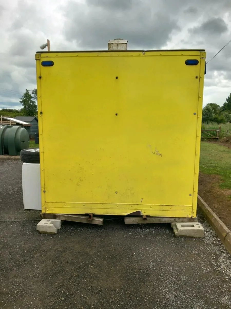 Container - Image 3
