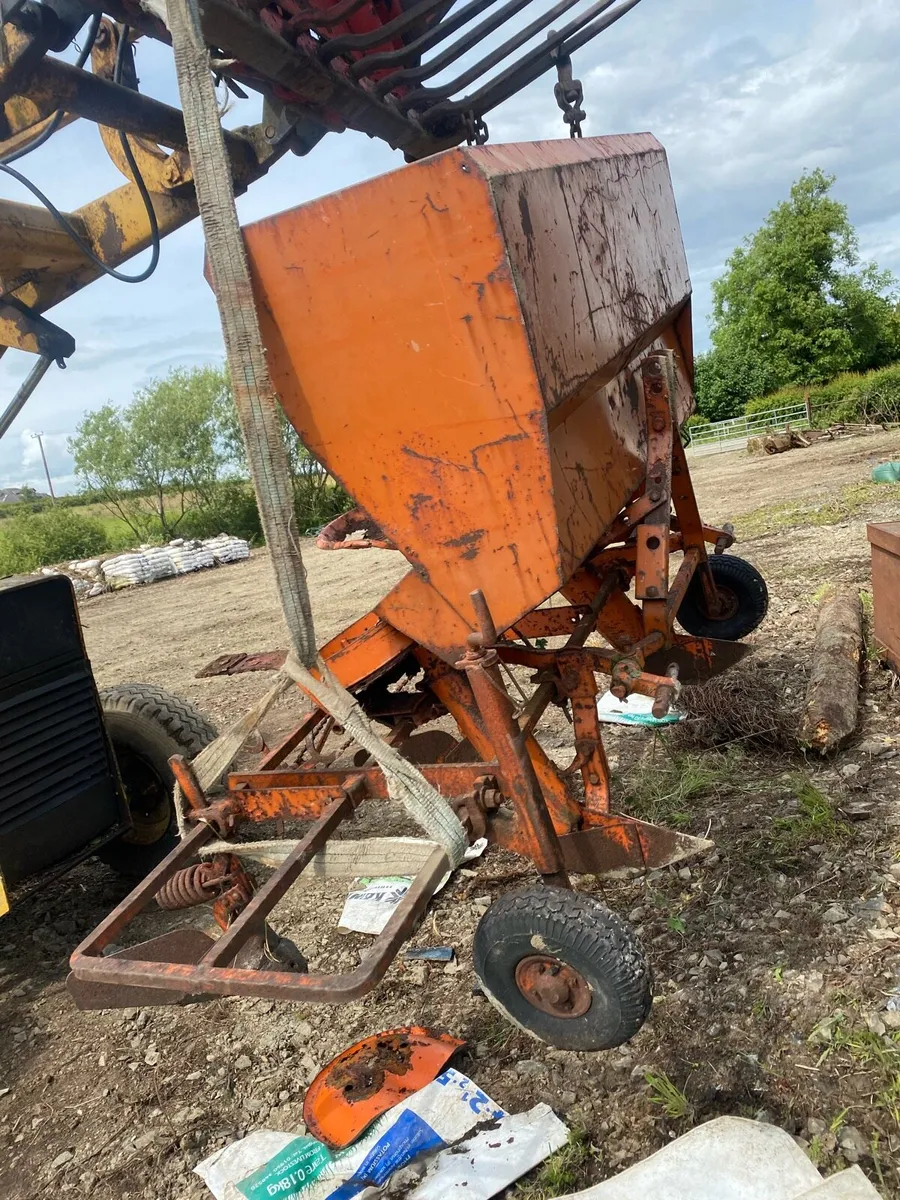 Potato equipment - Image 1