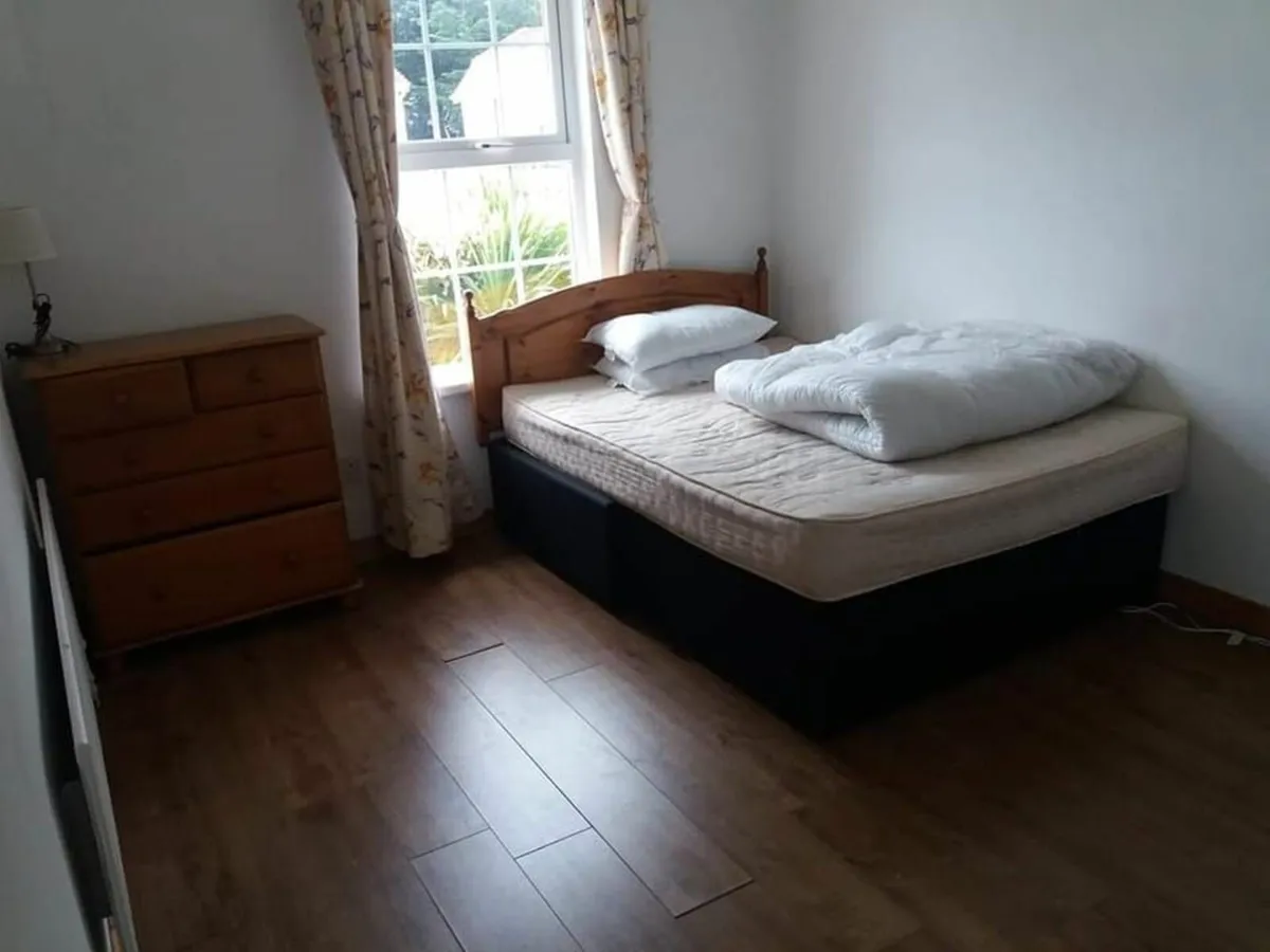 Double Rooms in Castletroy, Limerick, 100 nightly