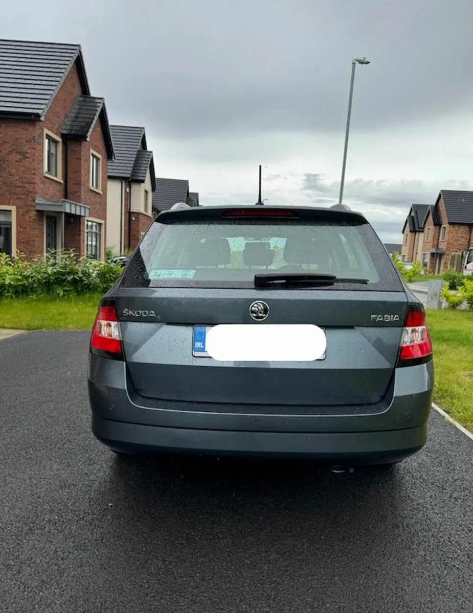 Skoda Fabia Combi – One Owner, Excellent Condition - Image 2
