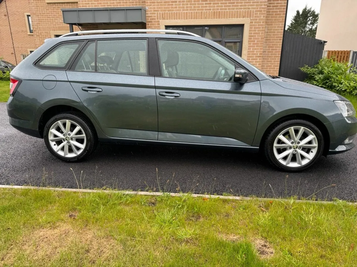 Skoda Fabia Combi – One Owner, Excellent Condition - Image 4