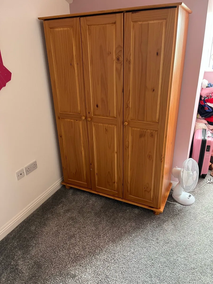Pine Bedroom Furniture - Image 3
