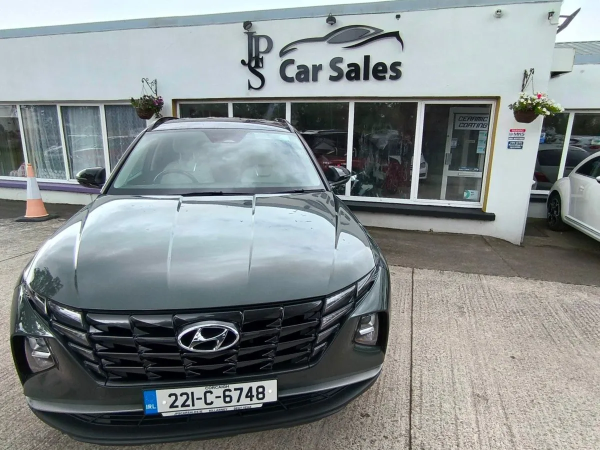 Hyundai Tucson 2WD Executive - Image 2