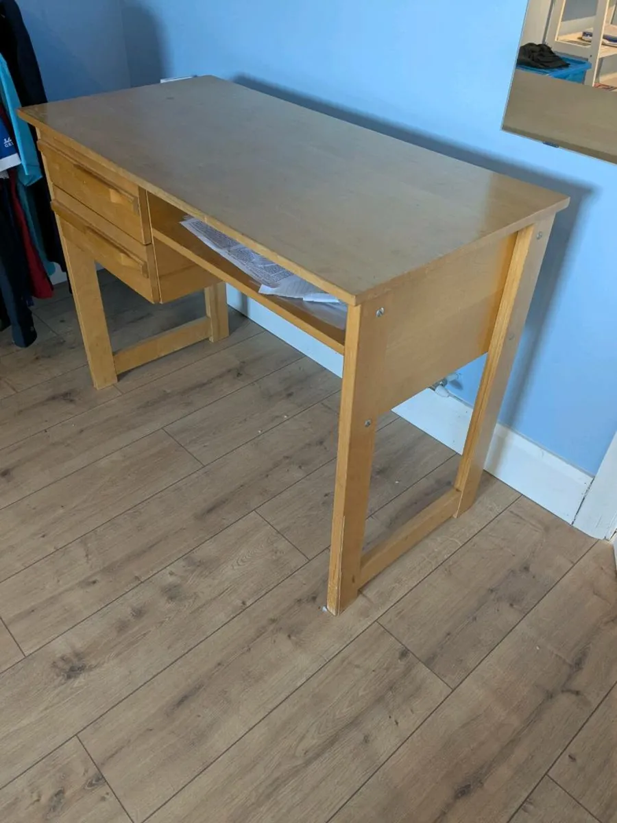 Desk - Image 3