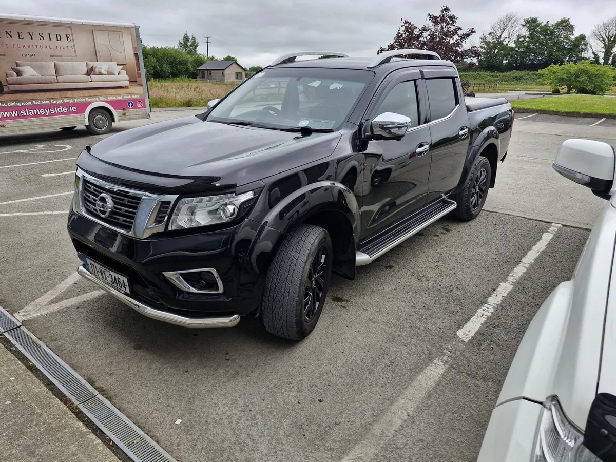 2017 Nissan Navara - Image 2