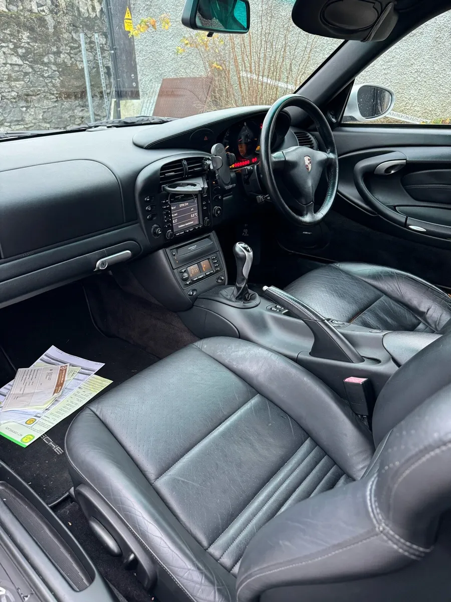 Porsche 911 ( 996 )C4S - Image 2
