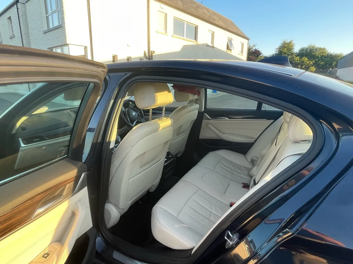 BMW520 - Image 3