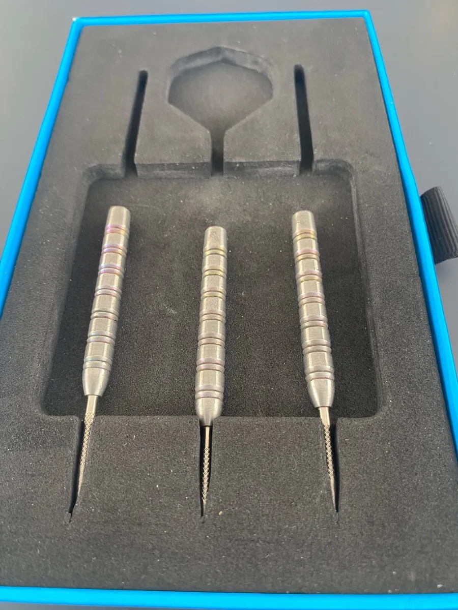Darts “snakebite” premium tungsten - Image 1