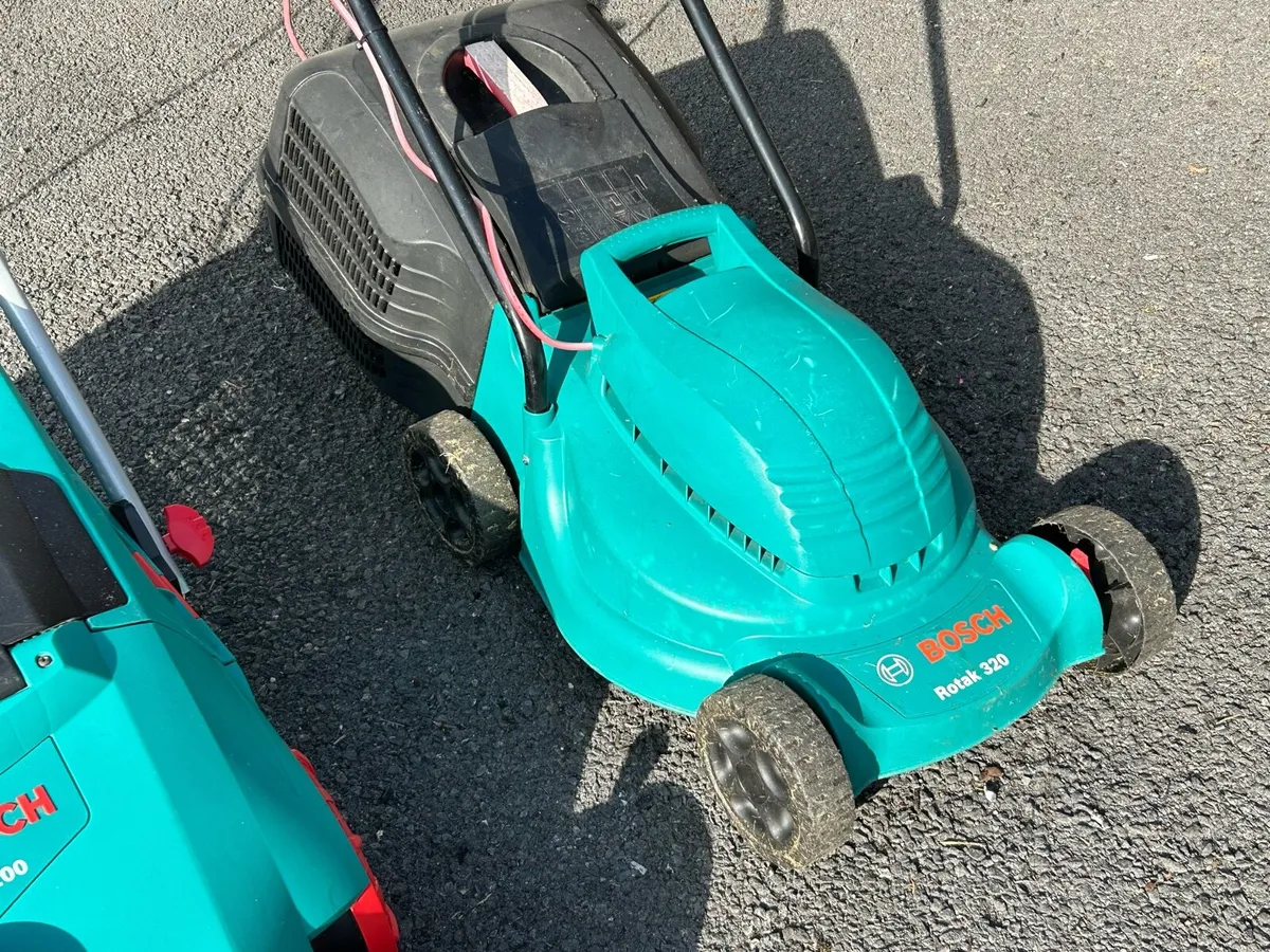 Bosch electric lawnmower & thatcher - Image 2