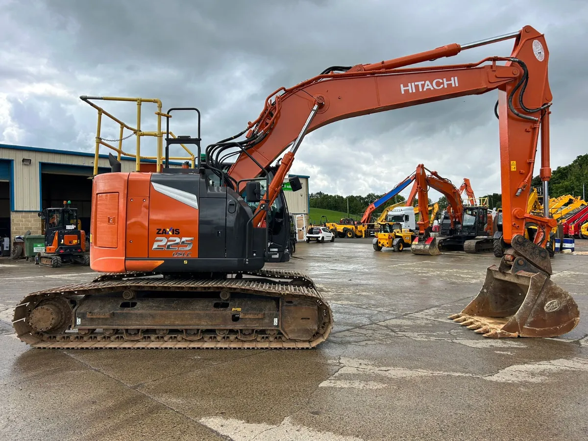 2022 Hitachi ZX225 Only 2700Hrs - MULLANS - Image 1