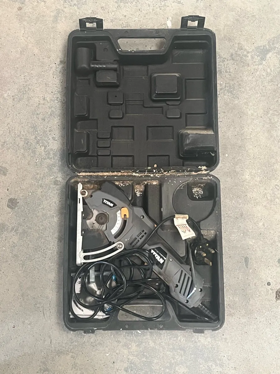 Titan small plunge saw