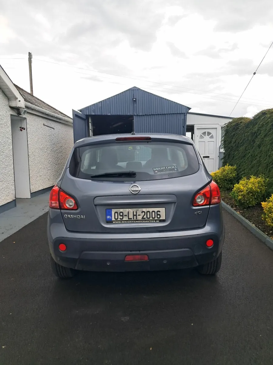 Nissan Qashqai 2009 - Image 4