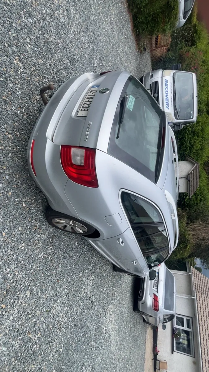 Skoda superb - Image 4