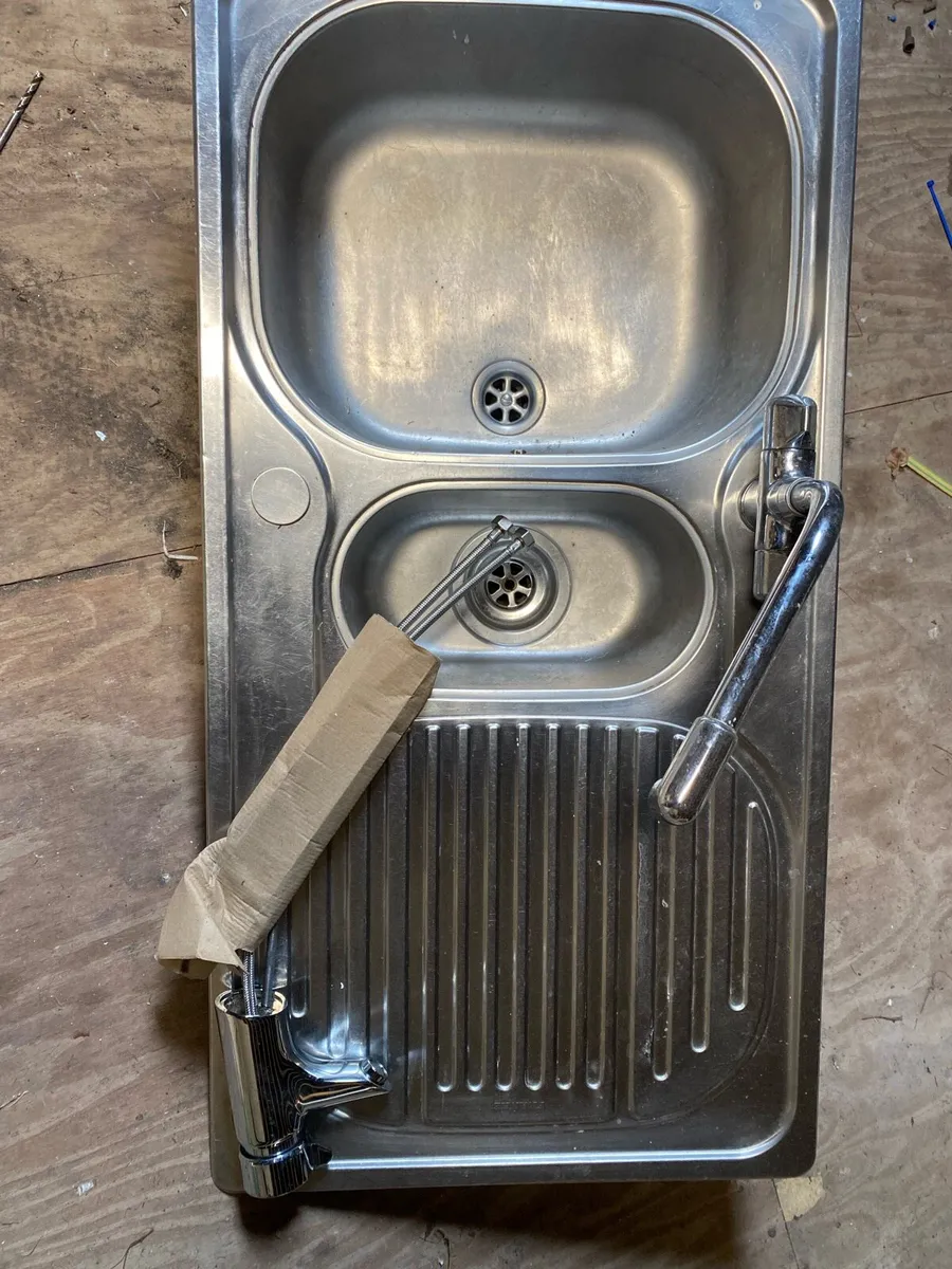 Kitchen sink