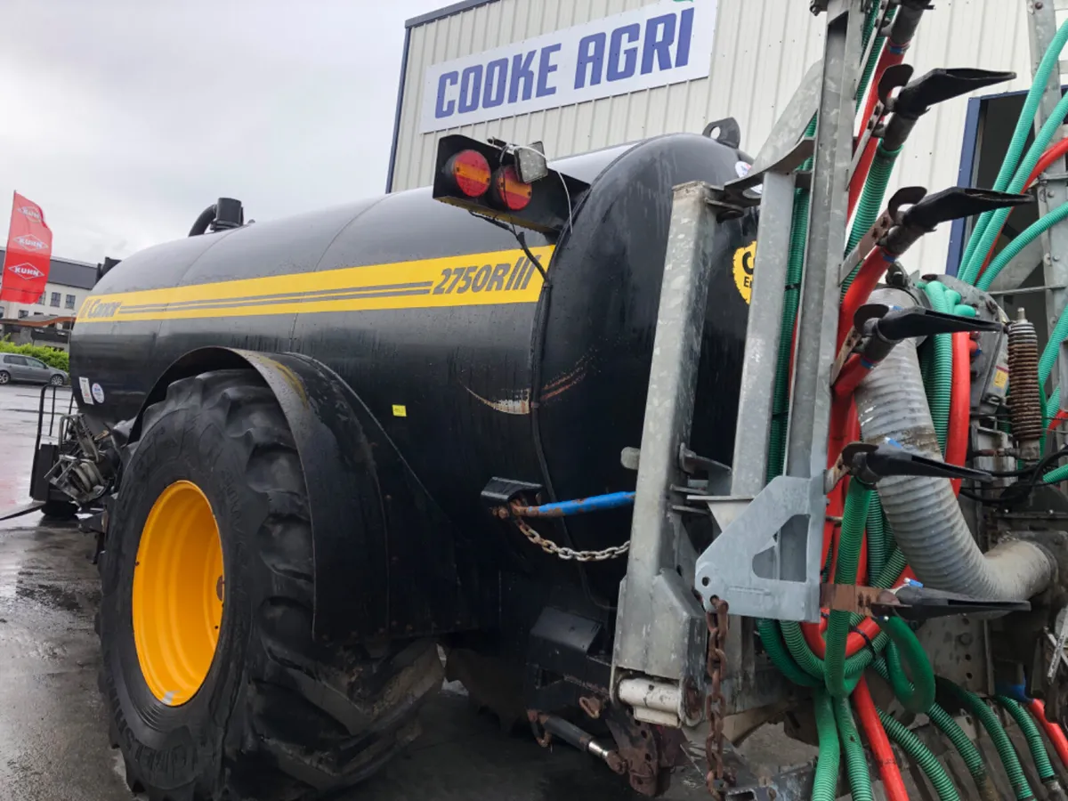 Slurry tank - Image 1