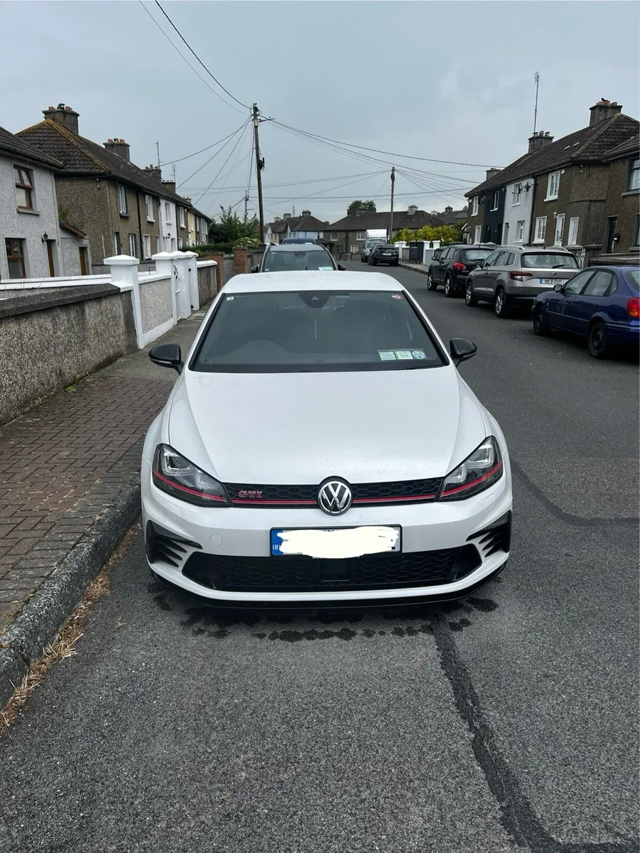 2016 (162) Volkswagen GTI Clubsport - Image 2
