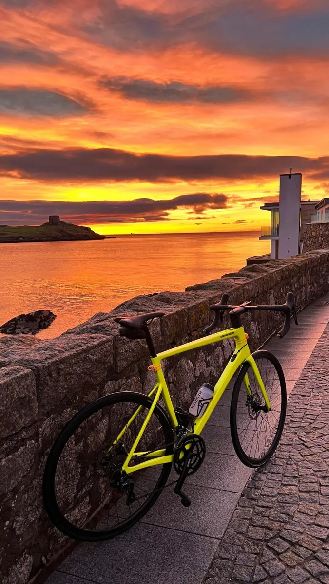 Cannondale SuperSix EVO Carbon Disc 105 - Image 2