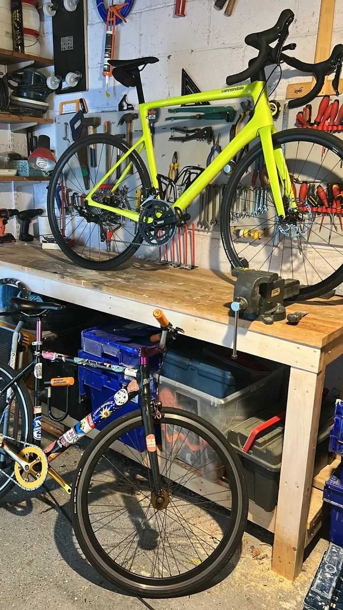 Cannondale SuperSix EVO Carbon Disc 105 - Image 4