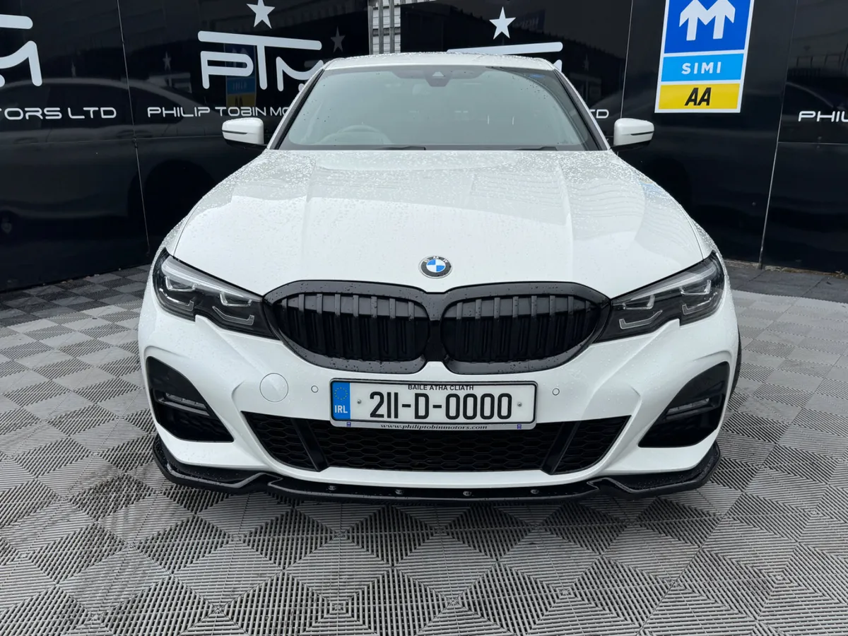 BMW 330e M Sport Pro G20 288HP Tech & Pro Pack - Image 4