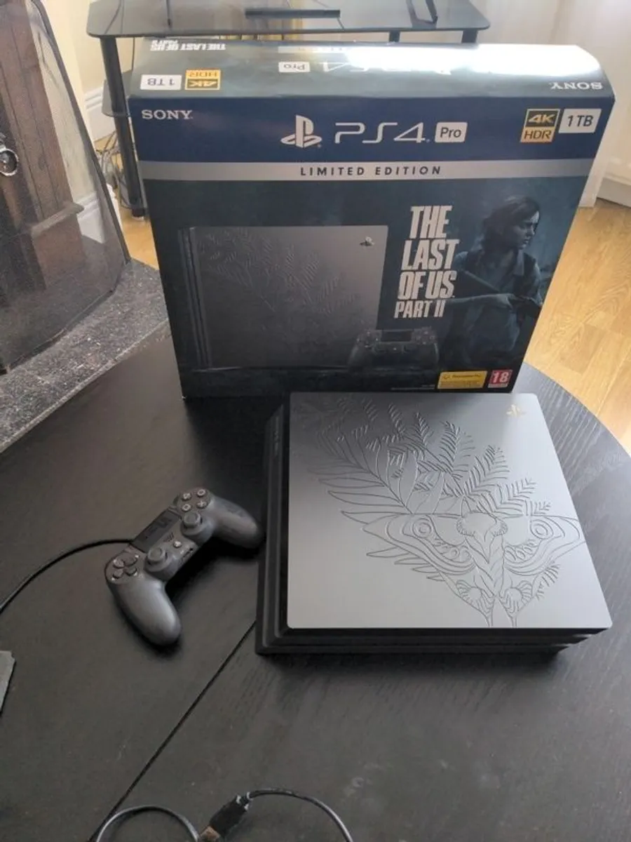 PS4 pro - Image 1