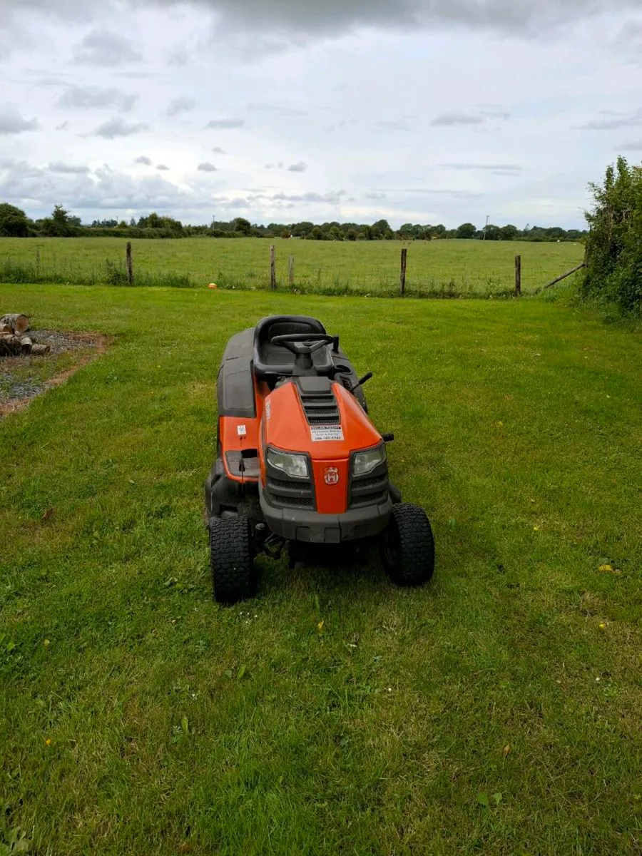 Husqvarna TC138 ride on mower - Image 2