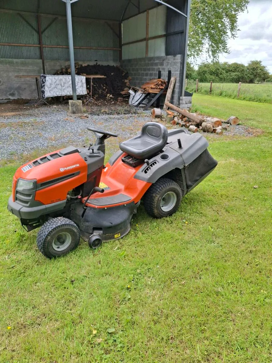 Husqvarna TC138 ride on mower - Image 3