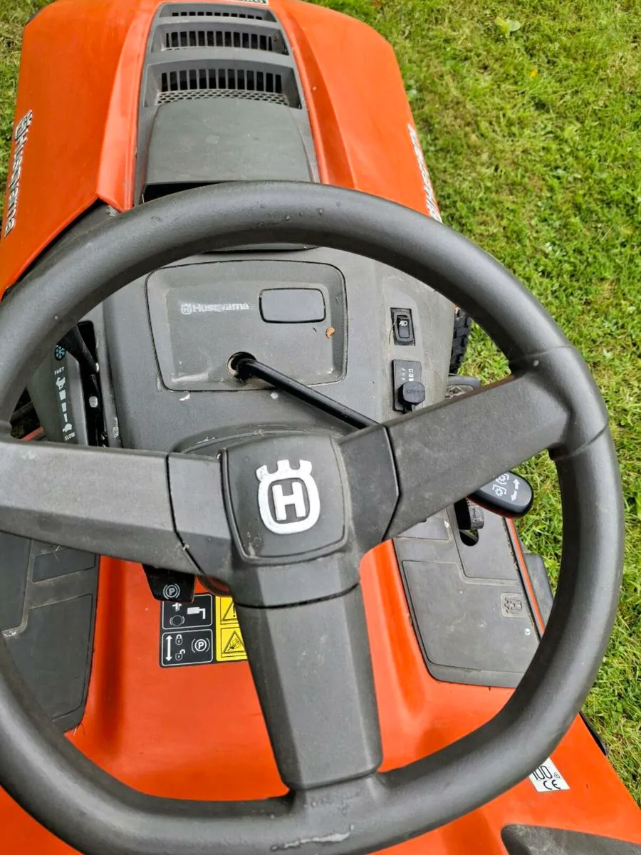 Husqvarna TC138 ride on mower - Image 4