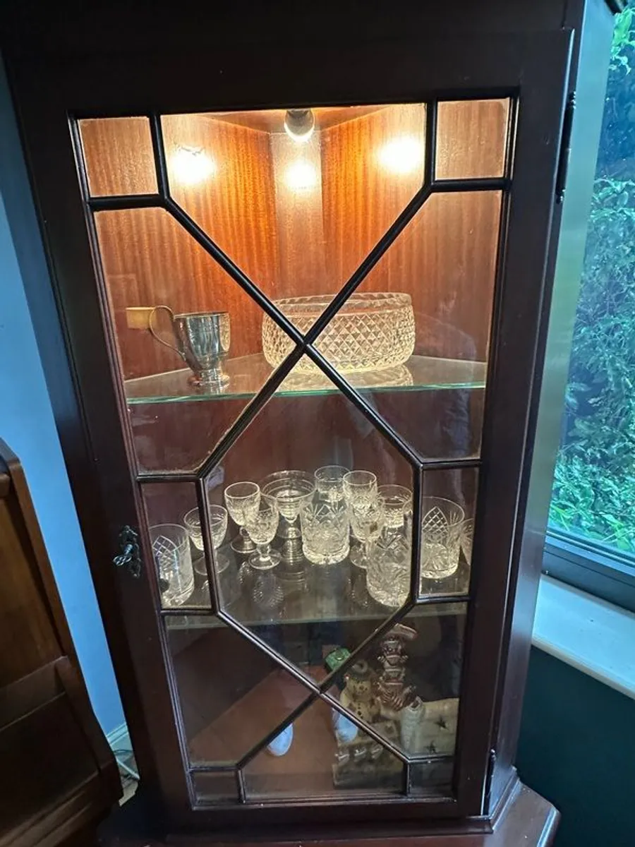 Mahogany corner unit - Image 2
