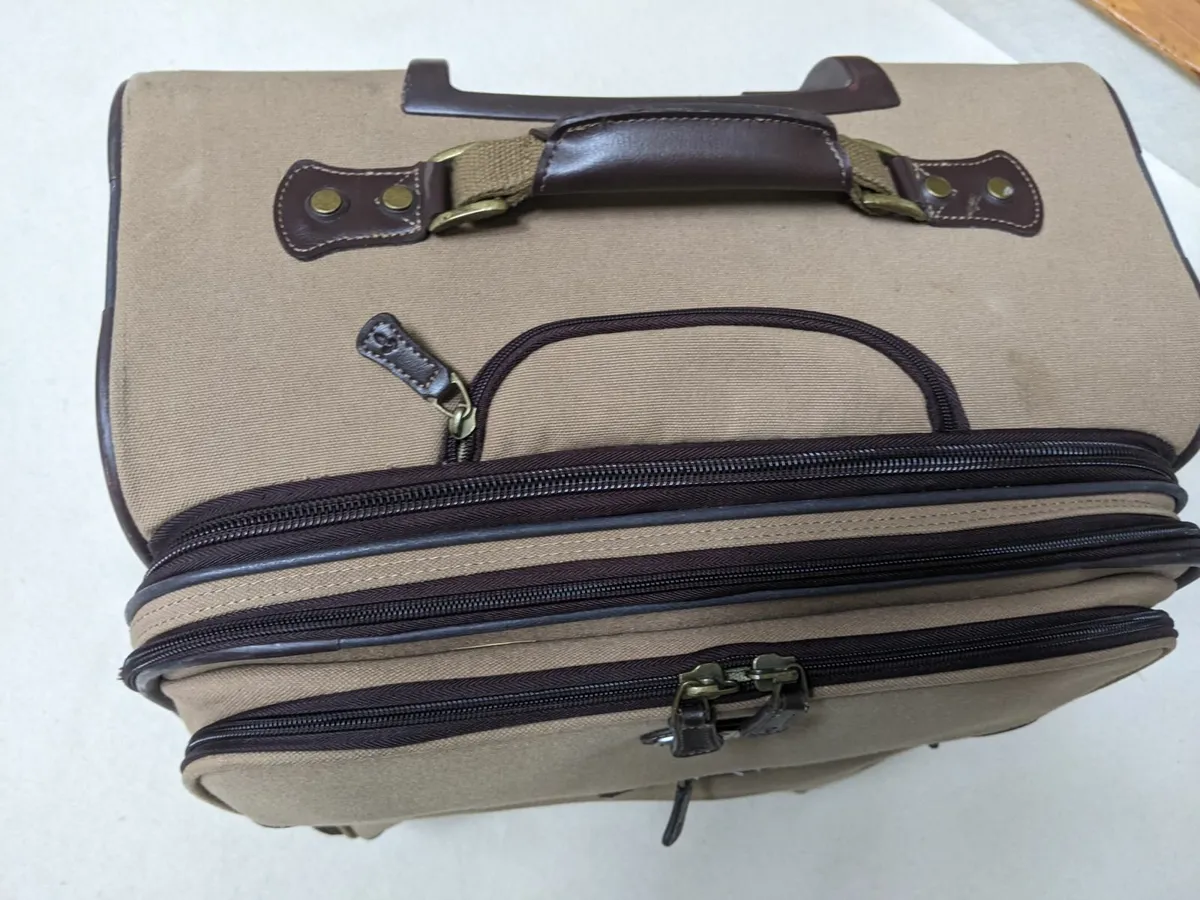 Suitcase - Image 2