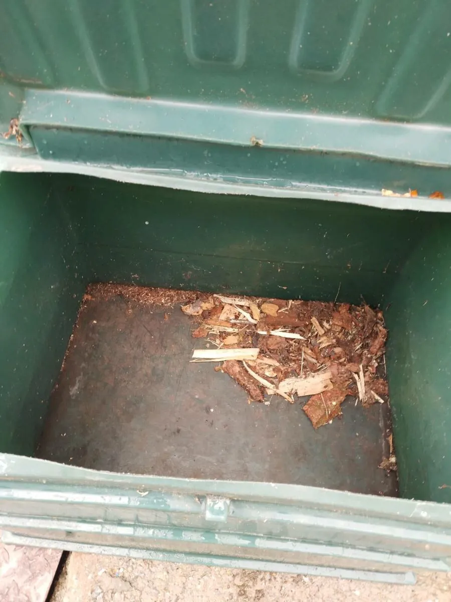 2 bunkers coal and fire wood - Image 3