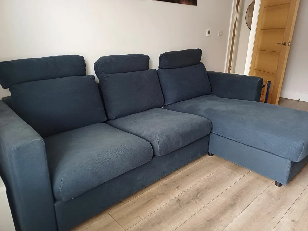 comfy sofa in good condition - Image 2