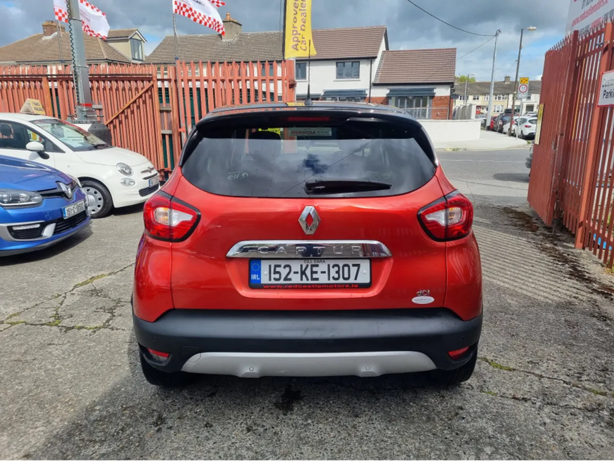 Renault Captur SIGNATURE 1.5 D 5DR (NCT 12-25) - Image 4