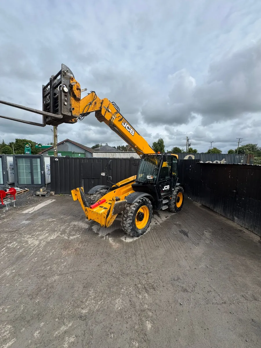 2019 JCB 540-140 Hi-Viz - Image 1