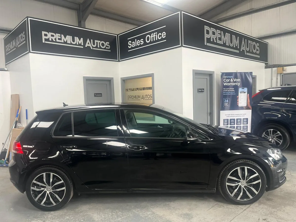 Volkswagen Golf 2016.  1.6TDI.  HIGHLINE - Image 2