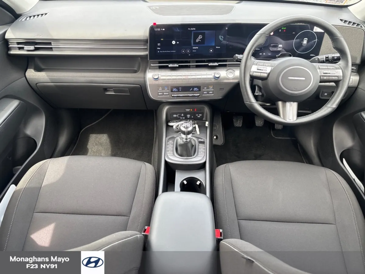 Hyundai KONA ELEGANCE 1.0 PETROL MANUAL 5DR - Image 2