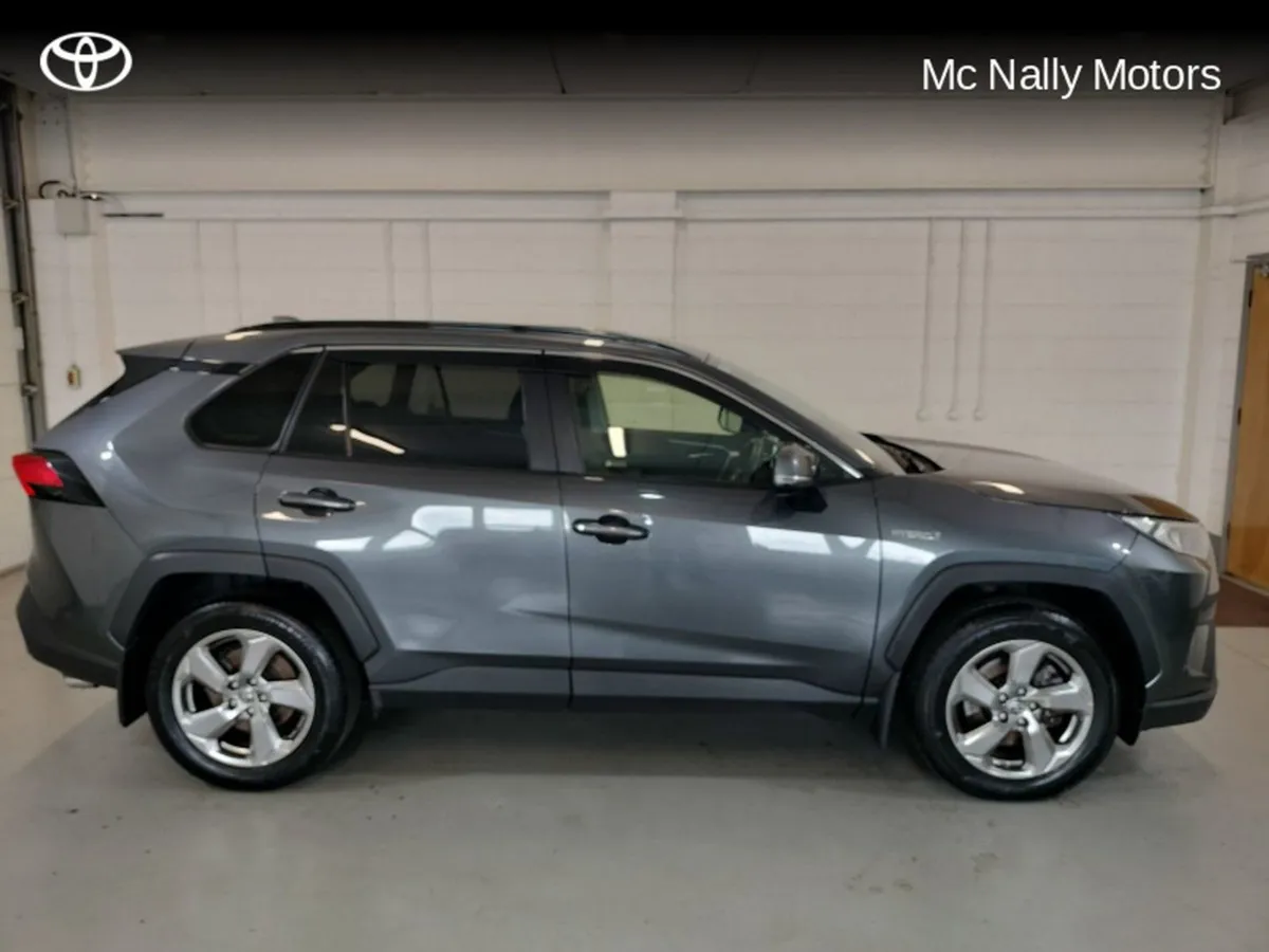 Toyota Rav4 Hybrid SOL Leather Heated Seats - Image 3