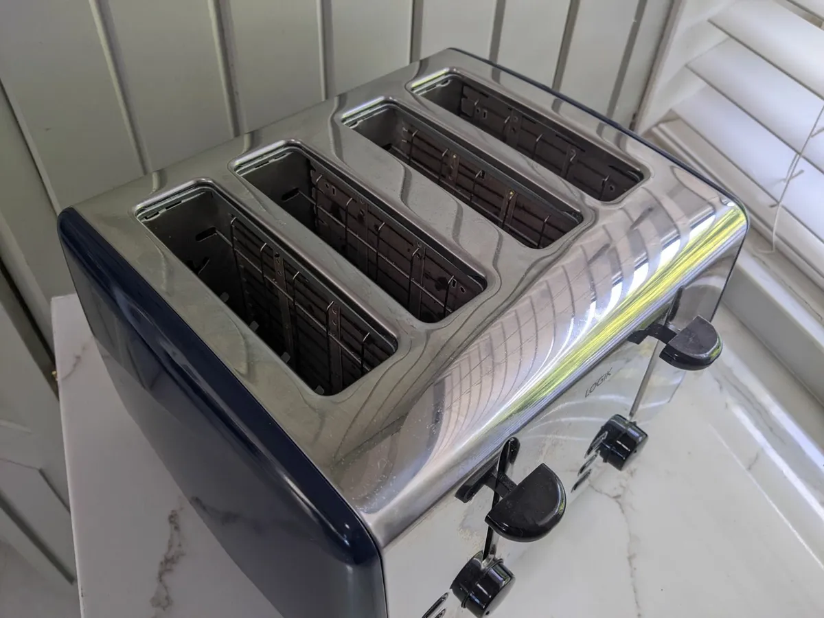 Toaster - Image 1