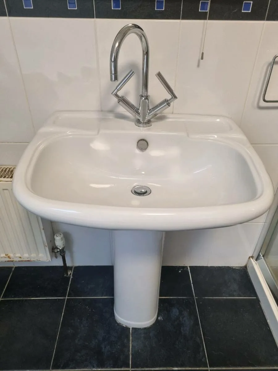 Wash basin