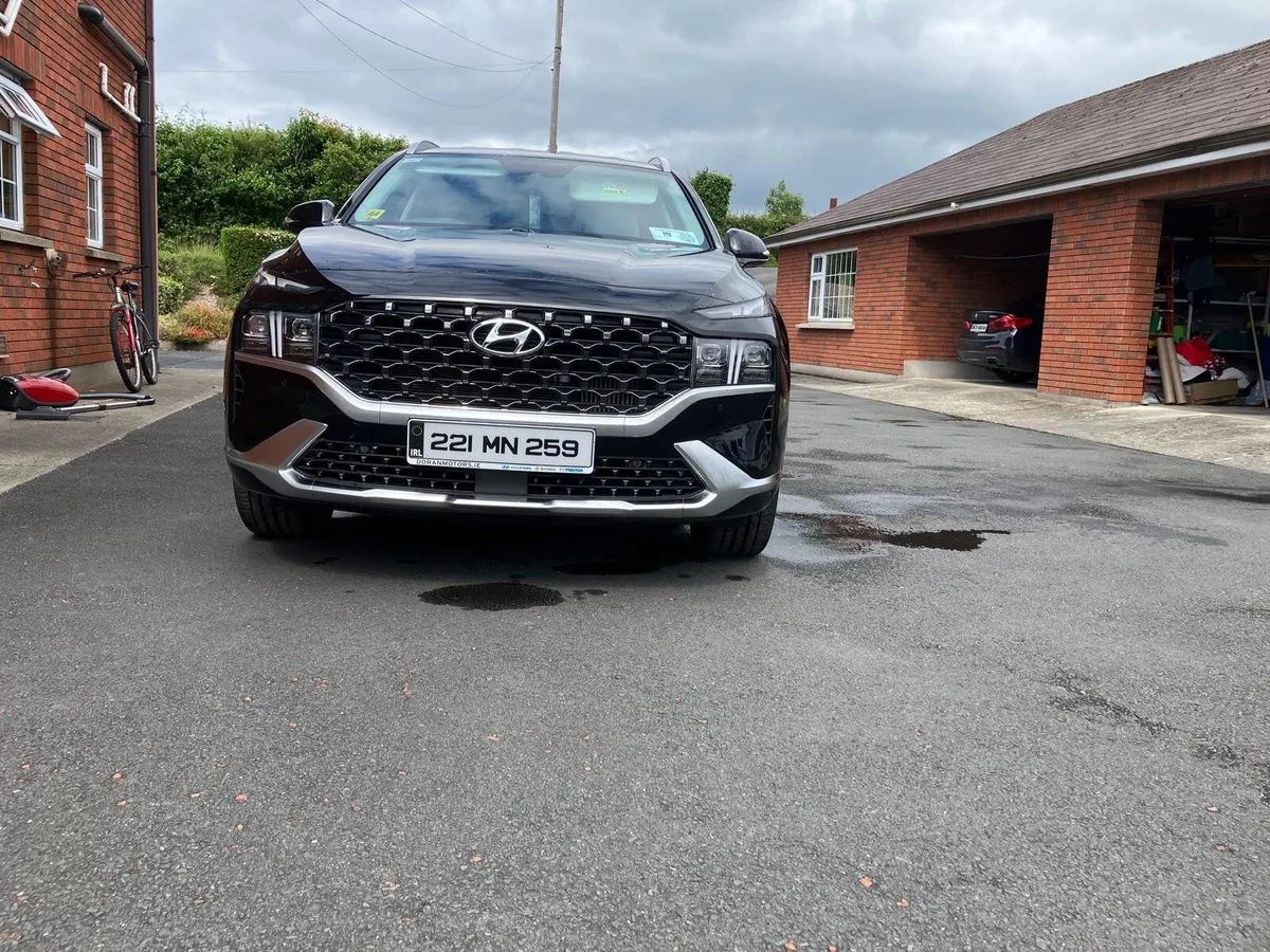 Hyundai Santa Fe 2022 - Image 1