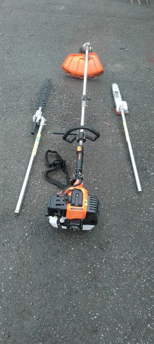 3 in grass strimmers 65cc only used 3times priced - Image 1