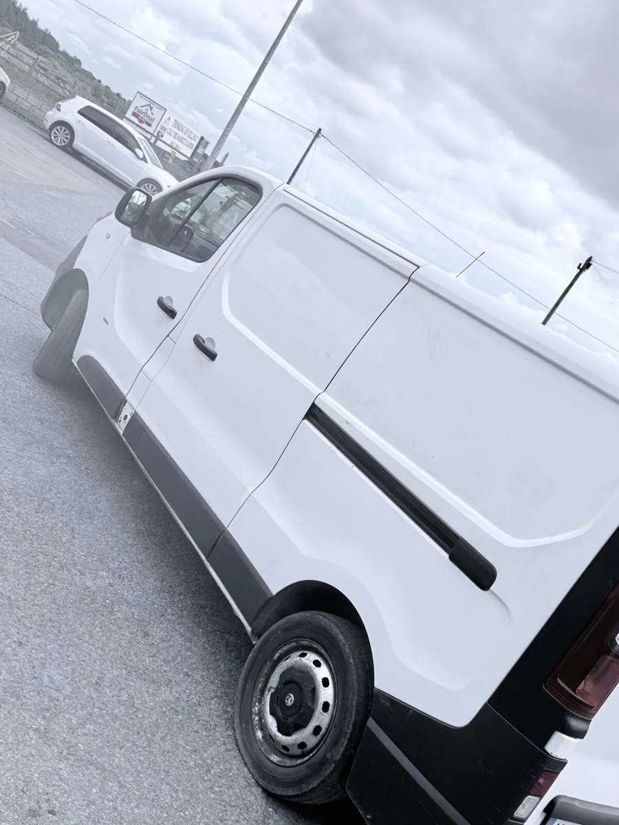 2016 vivaro needs turbo - Image 3