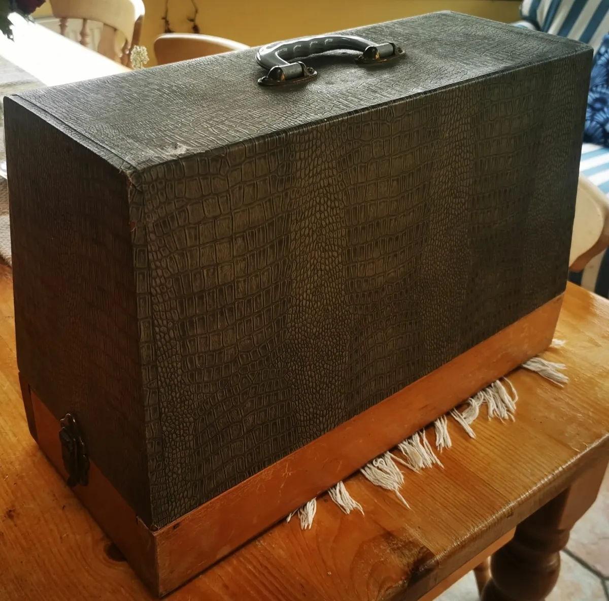Sewing machine - Image 3